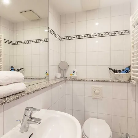 فندق Haus Koebesine 17 جويست