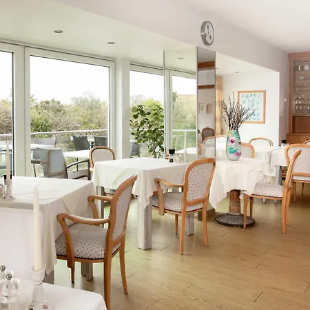 Haus Koebesine 17 *